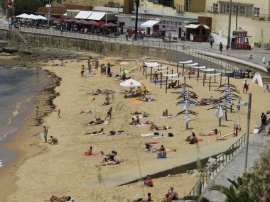 27 Mayıs 2021, Lizbon, Portekiz: Bu Perşembe (27 Mayıs), Portekiz 'in Estoril Sahili' ndeki Azarujinha plajında havuz gezisi)