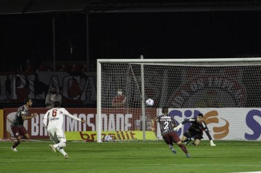 Brezilya Futbol Şampiyonası: Sao Paulo ve Fluminense. 29 Mayıs 2021, Sao Paulo, Brezilya: 2021 Brezilya Futbol Şampiyonası 'nın ilk turu için geçerli olan Sao Paulo ve Fluminense maçına başlamadan önce Fluminense' den Koç Roger Machado