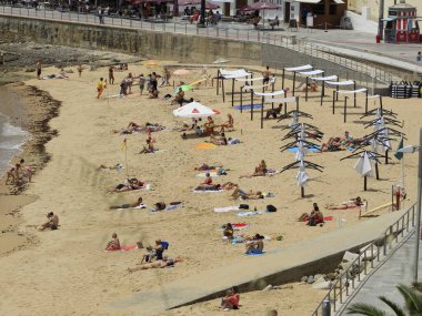 27 Mayıs 2021, Lizbon, Portekiz: Bu Perşembe (27 Mayıs), Portekiz 'in Estoril Sahili' ndeki Azarujinha plajında havuz gezisi)