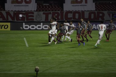Brezilya Futbol Şampiyonası: Sao Paulo ve Fluminense. 29 Mayıs 2021, Sao Paulo, Brezilya: 2021 Brezilya Futbol Şampiyonası 'nın ilk turu için geçerli olan Sao Paulo ve Fluminense maçına başlamadan önce Fluminense' den Koç Roger Machado