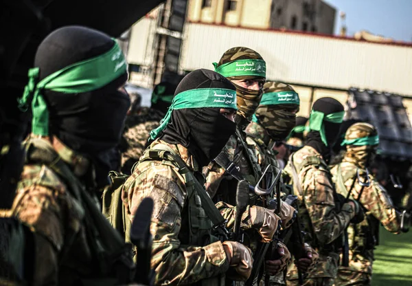 Kassam Tugayları Nın Güney Gazze Şeridi Ndeki Askeri Geçit Töreni — Stok fotoğraf