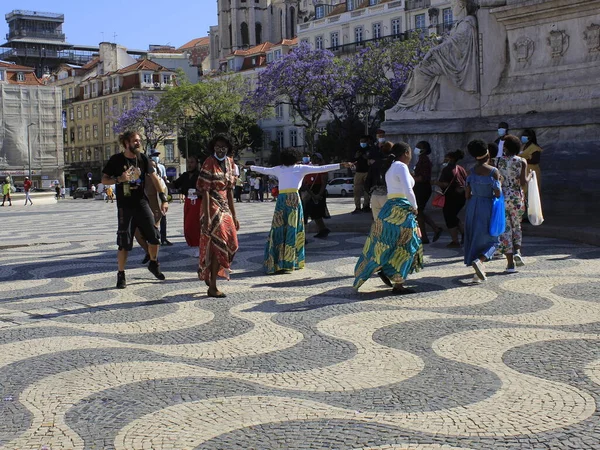 Reabertura Turismo Lisboa Maio 2021 Lisboa Portugal Movimento Pessoas Jardim — Fotografia de Stock