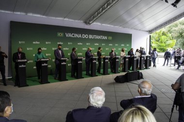 Sao Paulo hükümeti Serrana şehrinde (SP) kitlesel aşılama sonuçlarını yayınlar. 31 Mayıs 2021, Sao Paulo, Brezilya: Sao Paulo Valisi, Joao Doria, kitle testinin sonucunu açıklamak için düzenlediği basın toplantısında