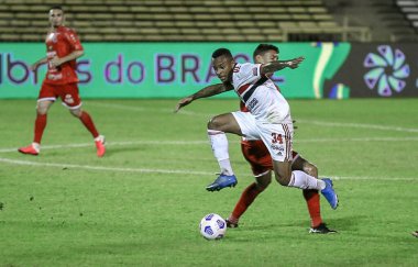 Brezilya Futbol Kupası: 4 de Julho ve Sao Paulo. 1 Haziran 2021, Teresina (PI), Brezilya: 4 de Julho ve Sao Paulo arasında oynanan futbol maçı, bu Salı gecesi (1.) Teresina 'daki Albertao Stadyumu' nda düzenlenen Brezilya Futbol Kupası 'nın üçüncü etabı için geçerli.)