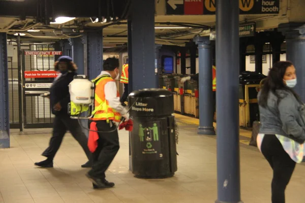 Metro Işçileri Dawn Çalışıyor Haziran 2021 New York Abd New — Stok fotoğraf