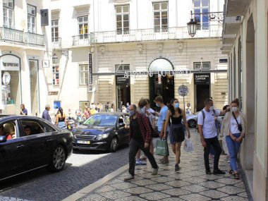 Corpus Christi tatili sırasında Lizbon 'da yoğun bir insan hareketi. 3 Haziran 2021, Lizbon, Portekiz: Corpus Christi tatili sırasında Coronavirus salgını sırasında Lizbon 'da yoğun bir hareket yaşandı. Fotoğraf: Edson 