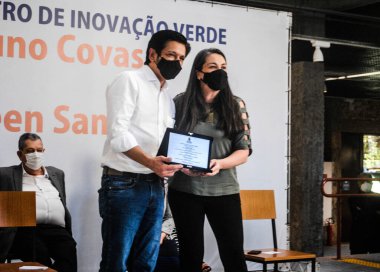 Sao Paulo Belediye Başkanı Ricardo Nunes Bruno Covas Yeşil Yenilik Merkezi 'ni açıyor. 5 Haziran, Sao Paulo, Brezilya: Sao Paulo Belediye Başkanı Ricardo Nunes, Bruno Covas Yeşil Sampa Yenilik Merkezi 'nin açılış töreninde