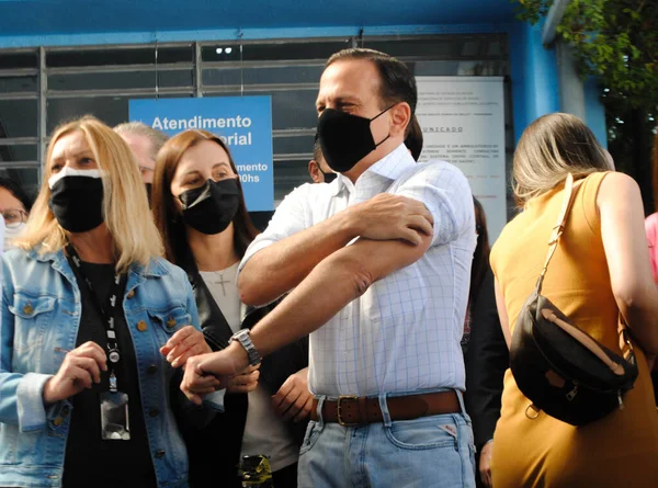 Gubernator Sao Paulo Joao Doria Otrzymuje Drugą Dawkę Szczepionki Coronavac — Zdjęcie stockowe