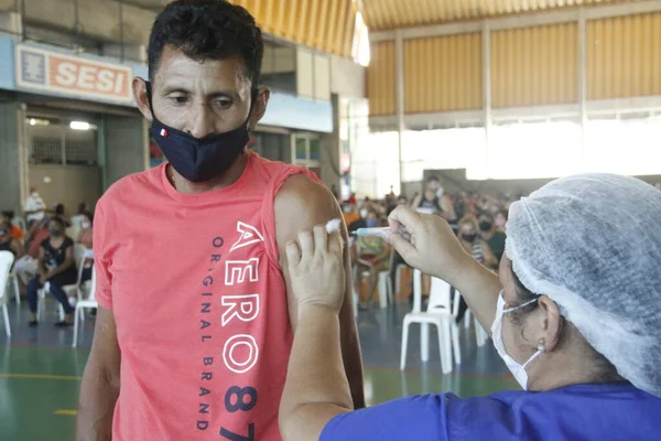 Vacinação Pessoas Anos Contra Covid Manaus Junho 2021 Manaus Brasil — Fotografia de Stock