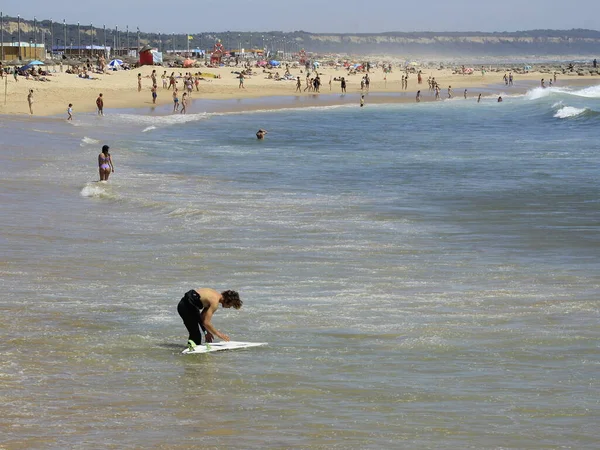 Juni 2021 Almada Portugal Beweging Van Zwemmers Het Strand Costa — Stockfoto