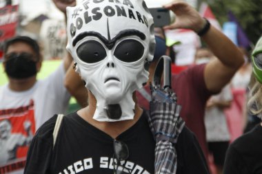 Başkan Bolsonaro 'nun hükümetine karşı Manaus' ta protesto. 19 Haziran 2021, Manaus, Brezilya: Cumhurbaşkanı Jair Bolsonaro 'yu protesto etmek amacıyla, 19 Haziran Cumartesi günü 22 eyalette ve Federal Bölgede anti-Bolsonist hareketler sokaklara döküldü 