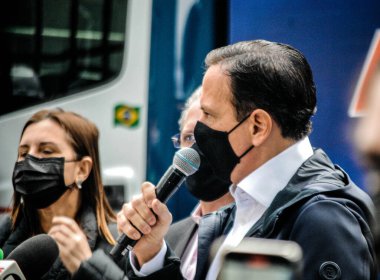  Sao Paulo 'da Covid-19' a karşı 2.2 milyon yeni doz Butantan aşısı salınıyor. 18 Haziran 2021, Sao Paulo, Brezilya: Sao Paulo Valisi Joao Doria, 2.2 milyon yeni Butantan aşısı salınırken Covid-19 'a karşı Ulus tarafından