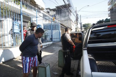 İyi için Koalisyon Operasyonu. 18 Haziran 2021, Rio de Janeiro, Brezilya: Rio de Janeiro sivil polisi, Para ve Amazonlar, Manaus 'taki saldırıları emreden Comando Vermelho' nun uyuşturucu baronlarından birini tutuklamak için bir operasyon düzenledi.