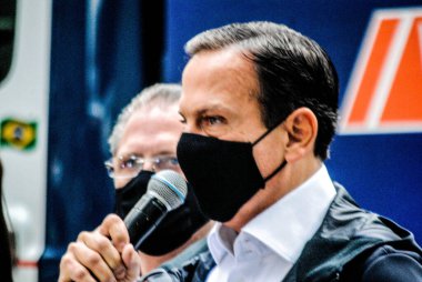  Sao Paulo 'da Covid-19' a karşı 2.2 milyon yeni doz Butantan aşısı salınıyor. 18 Haziran 2021, Sao Paulo, Brezilya: Sao Paulo Valisi Joao Doria, 2.2 milyon yeni Butantan aşısı salınırken Covid-19 'a karşı Ulus tarafından