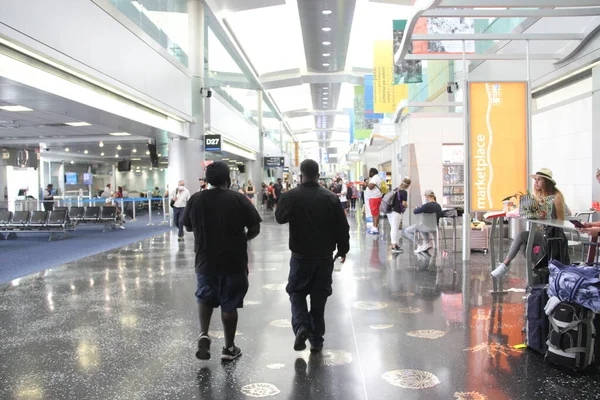 Aeroporto Internacional Miami Lotado Meio Covid Junho 2021 Miami Flórida — Fotografia de Stock