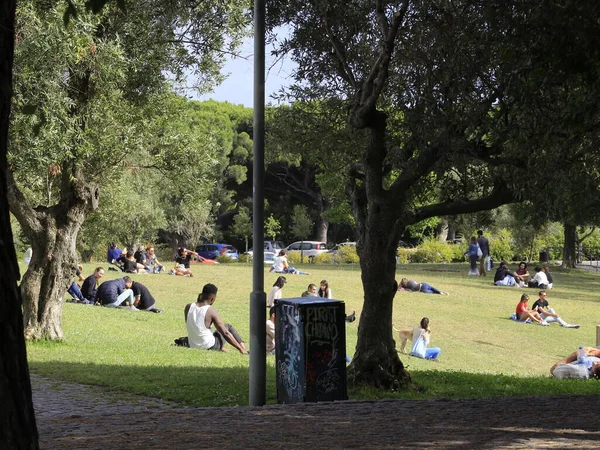 Movimiento Jardín Amalia Rodrigues Lisboa Junio 2021 Lisboa Portugal Movimiento —  Fotos de Stock