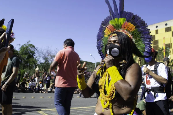 Índios Protestam Brasília Contra Uma Proposta Que Dificulta Demarcação Terras — Fotografia de Stock