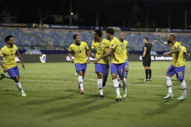  Copa America: Brezilya ve Ekvador. 27 Haziran 2021, Goiania, Brezilya: Brezilya ile Ekvador arasındaki futbol maçı, Copa America 'nın B Grubu için geçerli, 27 Pazar gecesi Goiania' daki Pedro Ludovico Teixeira Olimpiyat Stadyumu 'nda yapıldı.)