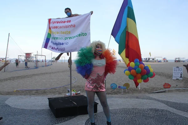 Mês Orgulho Celebrado Uma Chave Baixa Praia Copacabana Junho 2021 — Fotografia de Stock