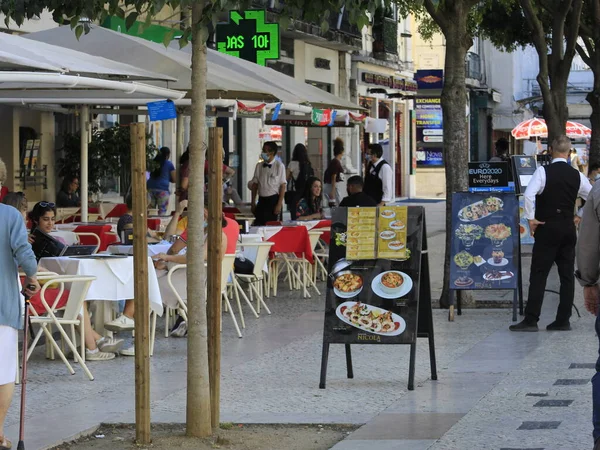 Cais Sodre Lizbon Daki Comercio Meydanı Nda Insan Hareketleri Haziran — Stok fotoğraf