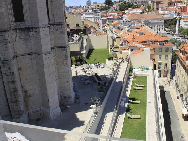 Τουριστική Κίνηση Στην Santa Justa Ανελκυστήρας Και Περιβάλλον Στη Λισαβόνα — Φωτογραφία Αρχείου