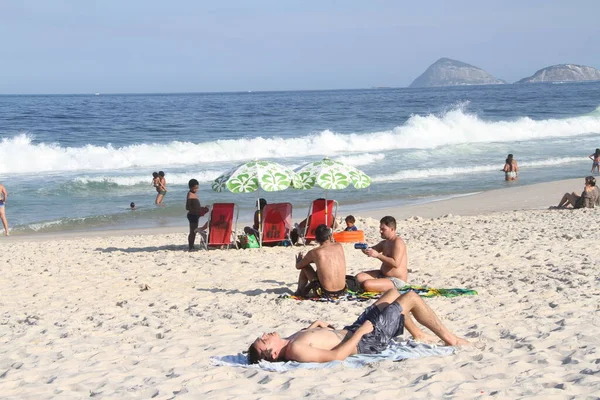 Copacabana Plajı Nda Covid Ortasında Cariocas Haziran 2021 Rio Janeiro — Stok fotoğraf