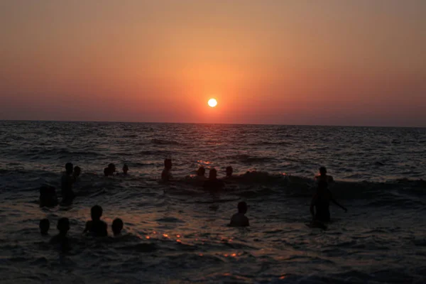Pessoas Passam Tempo Praia Cidade Gaza Junho 2021 Faixa Gaza — Fotografia de Stock