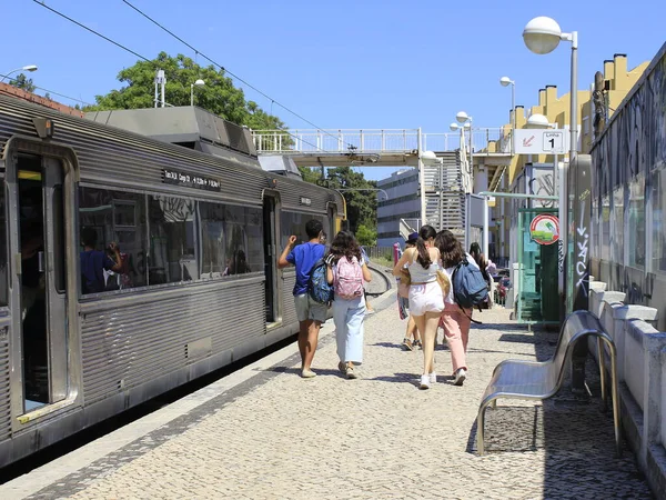 Movimiento Pasajeros Transporte Público Lisboa Junio 2021 Lisboa Portugal Movimiento — Foto de Stock