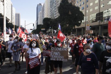 Protest against Bolsonaro in Rio de Janeiro. July 3, 2021, Rio de Janeiro, Brazil: Thousands of demonstrators took to the streets of Rio de Janeiro , in front of the statue of Zumbi dos Pamares, on Avenida Presidente Vargas