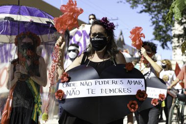Protest against Bolsonaro in Rio de Janeiro. July 3, 2021, Rio de Janeiro, Brazil: Thousands of demonstrators took to the streets of Rio de Janeiro , in front of the statue of Zumbi dos Pamares, on Avenida Presidente Vargas