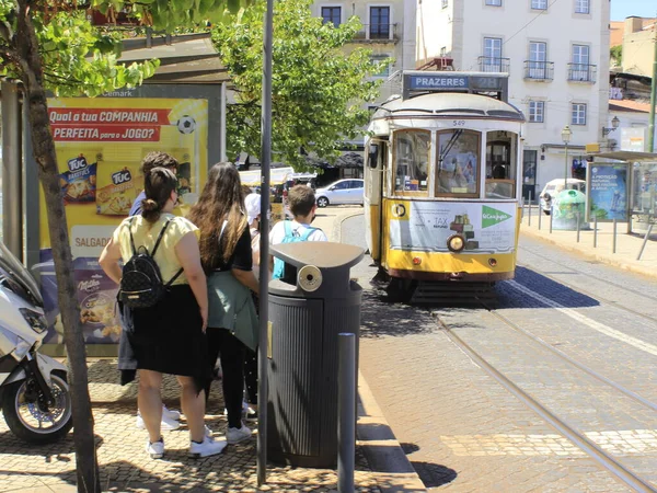 Туристическое Движение Канатной Дороге Лиссабоне Июля 2021 Лиссабон Португалия Движение — стоковое фото