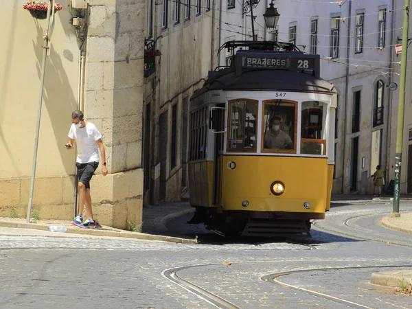 Τουριστική Κίνηση Στο Τελεφερίκ Στη Λισαβόνα Ιουλίου 2021 Λισαβόνα Πορτογαλία — Φωτογραφία Αρχείου