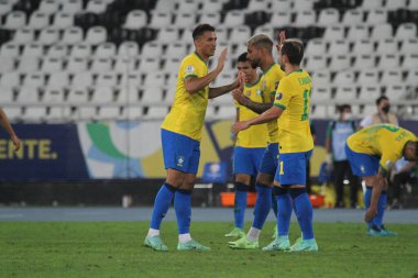Copa America Yarı Finali: Brezilya Peru 'ya karşı. 5 Temmuz 2021, Rio de Janeiro Brazil: Brezilya ile Peru arasında oynanan ve Copa America 'nın yarı finalinde geçerli olan futbol maçı, 5 Temmuz Pazartesi günü Rio de Janeiro' daki Nilton Santos Stadyumu 'nda (Engenhao)).