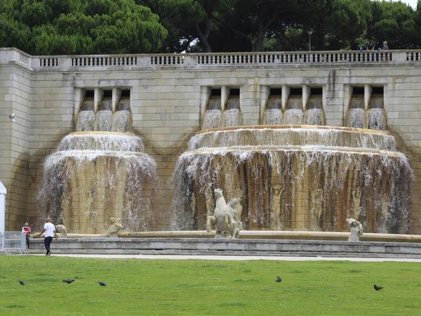 Movimiento Peatonal Jardín Alameda Dom Afonso Henriques Lisboa Julio 2021 — Foto de Stock