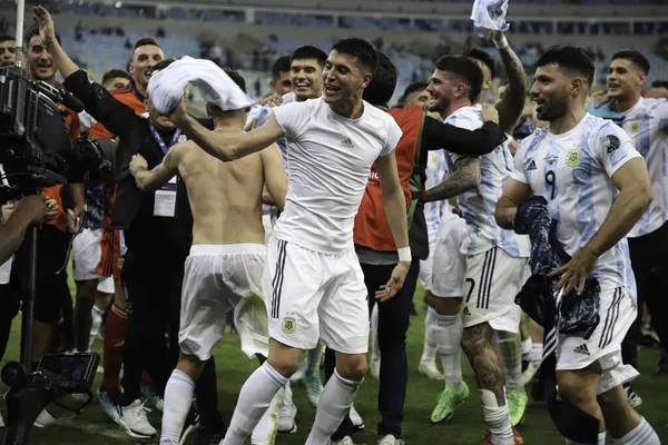 Copa América Julho 2021 Rio Janeiro Brasil Jogadores Argentina Celebram — Fotografia de Stock