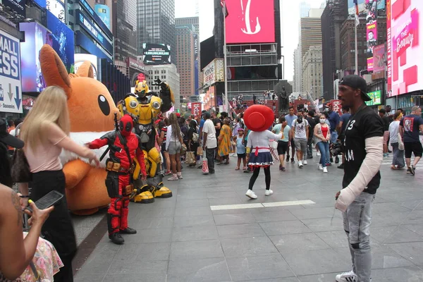 Těžký Pohyb Lidí Times Square Července 2021 New York Usa — Stock fotografie