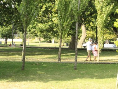 14 Temmuz 2021, Lizbon, Portekiz: Quinta das Conchas ve Lizbon 'daki Lilazes Park' ta 14 Temmuz Çarşamba günü hareket. Çeşitli habitatların varlığı bu parka biyolojik dalgıç açısından büyük bir değer verir.