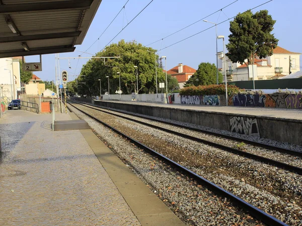 Julho 2021 Cascais Portugal Movimento Estação Comboios Parede Distrito Cascais — Fotografia de Stock