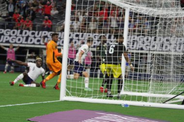 (Concacaf Gold Cup çeyrek finali: ABD Jamaika 'ya karşı. 25 Temmuz 2021, Dallas, Teksas, ABD: Birleşik Devletler milli takımından Matthew Hoppe, futbol maçında attığı golü kutluyor: Beetwen USA ve Jamaika çeyrek final maçında Concacaf Gold c