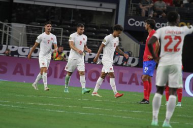 (SPO) Concacaf Gold Cup Quarters finali: Kosta Rika ve Kanada. 25 Temmuz 2021, Dallas, Teksas, ABD: Kanadalı Stephen Eustaquio, futbol maçı sırasında attığı golü kutluyor Beetwen Kosta Rika ve Kanada çeyrek final için geçerli olan Concacaf Gold kupası,