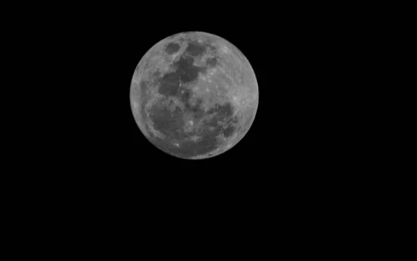 Luna Llena Julio Conocida Como Buck Moon Ilumina Cielo Río —  Fotos de Stock