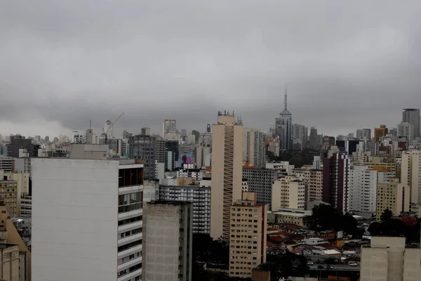 2021年7月28日 巴西圣保罗 圣保罗在寒冷天气下的空中图像 — 图库照片