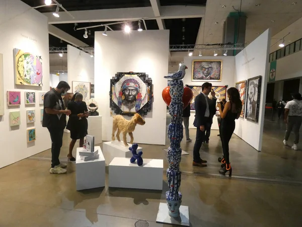 2021 Art Show Gets Rocking Start July 2021 Los Angeles — Stock Photo, Image