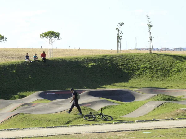 Juli 2021 Lissabon Portugal Beweging Tejo Park Lissabon Vrijdag Midden — Stockfoto