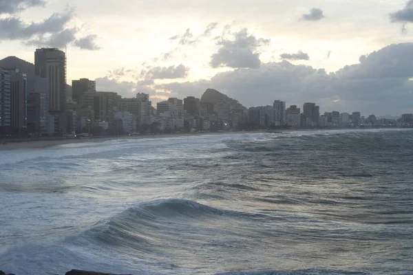 Rio Janeiro Avec Nuit Froide Année Les Vagues Plage Qui — Photo