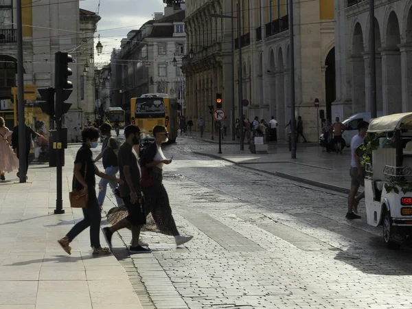 Αυγούστου 2021 Λισαβόνα Πορτογαλία Κίνηση Στην Πλατεία Comercio Μία Από — Φωτογραφία Αρχείου