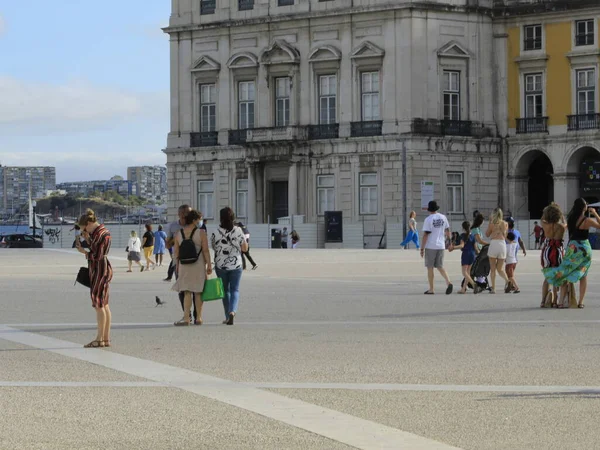 Agosto 2021 Lisboa Portugal Movimento Praça Comércio Uma Das Mais — Fotografia de Stock