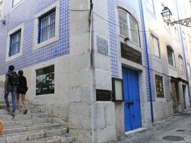 7 Ağustos 2021, Lizbon, Portekiz: Portekiz 'in başkenti Lizbon' da 7 Ağustos Cumartesi günü yer almayan bazı şaşırtıcı noktalar, ara sokaklar ve merdivenler). 