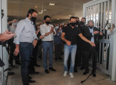 CPTM Mendes-Vila Natal istasyonunun açılışı. 10 Ağustos 2021, Sao Paulo, Brezilya: Sao Paulo Valisi, Joao Doria, başkent belediye başkanı, Ricardo Nunes ve sekreter Mendes-Vila Natal istasyonunun açılış töreni sırasında 