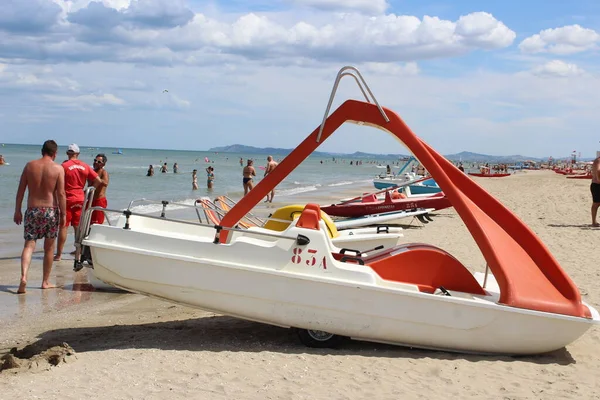 Augustus 2021 Rimini Italië Groene Pas Stopt Ferragosto Niet Vakantie — Stockfoto